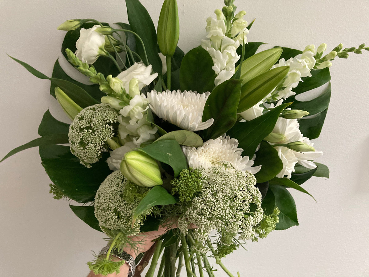 Flower deliveries Perth Western Australia Vine & Bloom