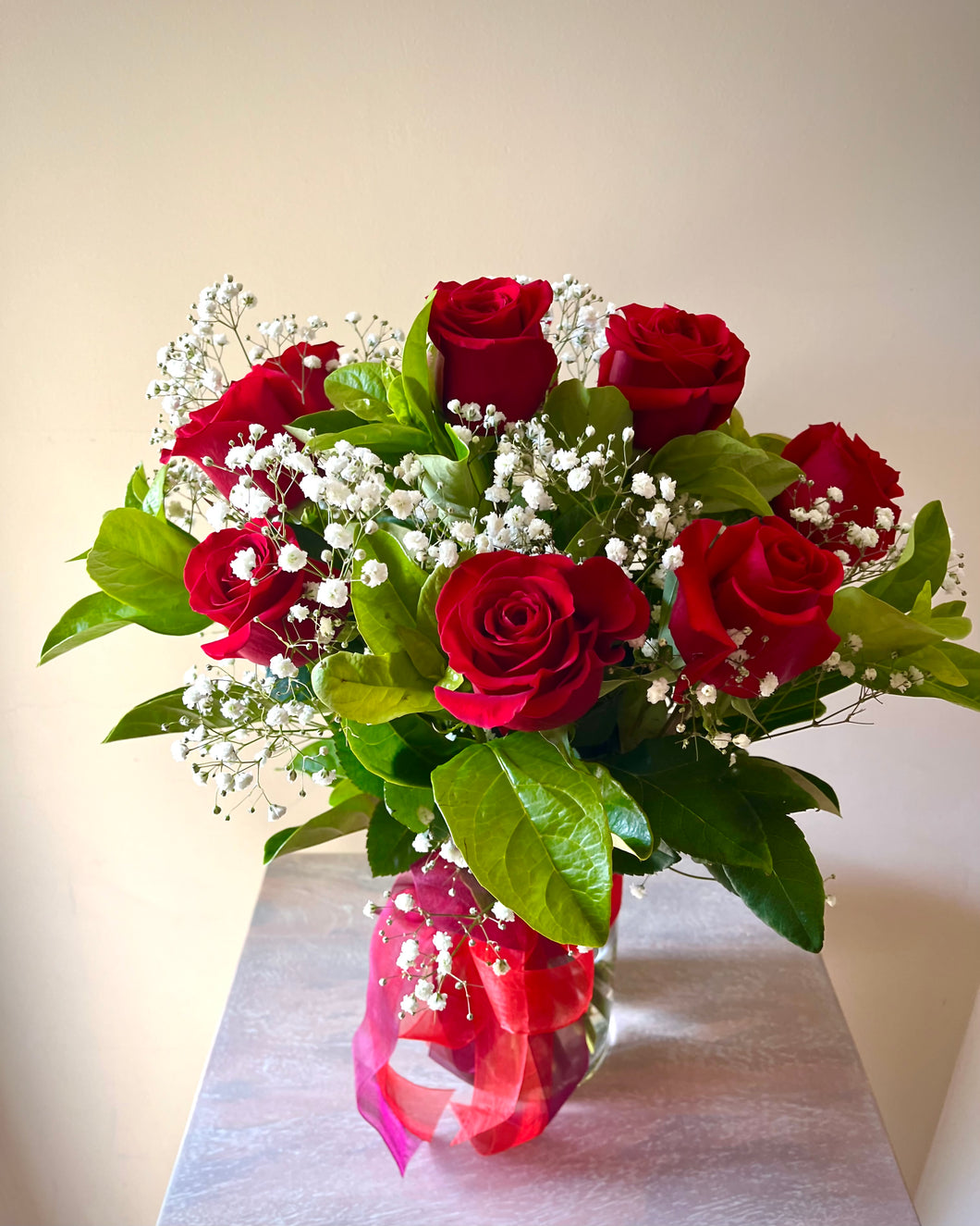 Red roses in a vase