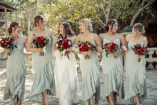 Load image into Gallery viewer, Bridesmaid bouquet
