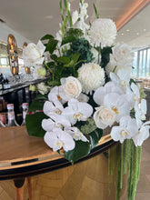 Load image into Gallery viewer, Plinth Flowers-Wedding flower arrangements ~Perth
