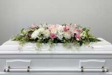Load image into Gallery viewer, Funeral Casket spray 
