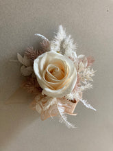 Load image into Gallery viewer, Mini Rose Wrist Corsage
