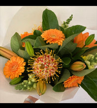 Load image into Gallery viewer, Bright Bouquet with Lilliums
